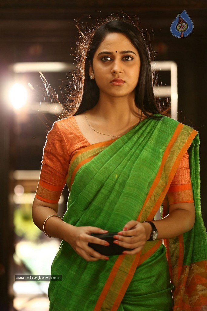 Mr Fraud Malayalam Movie Stills - 36 / 88 photos