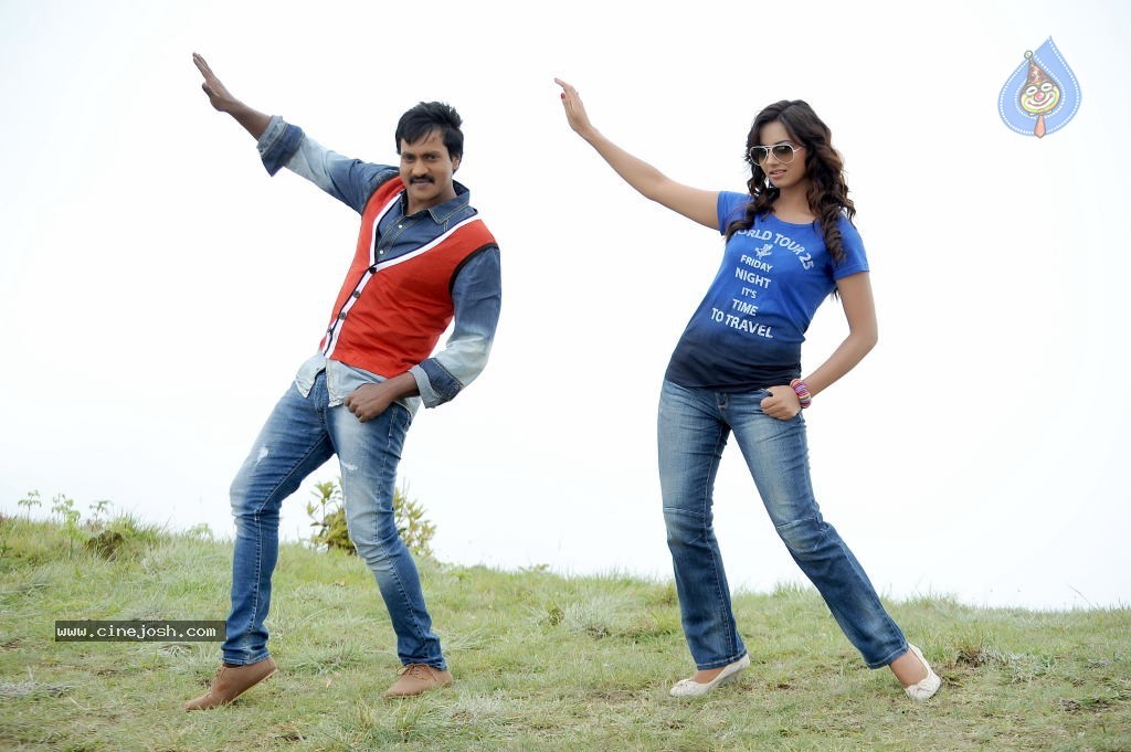 Mr Pellikoduku Movie New Stills - 11 / 18 photos