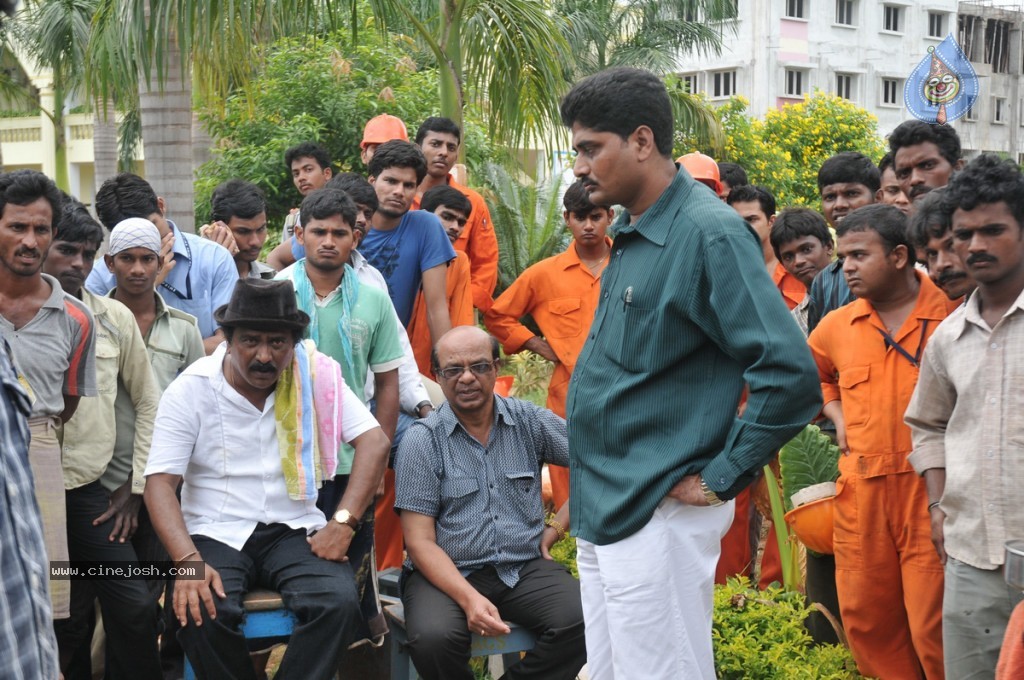 Mr Rascal Movie Latest Stills - 29 / 61 photos