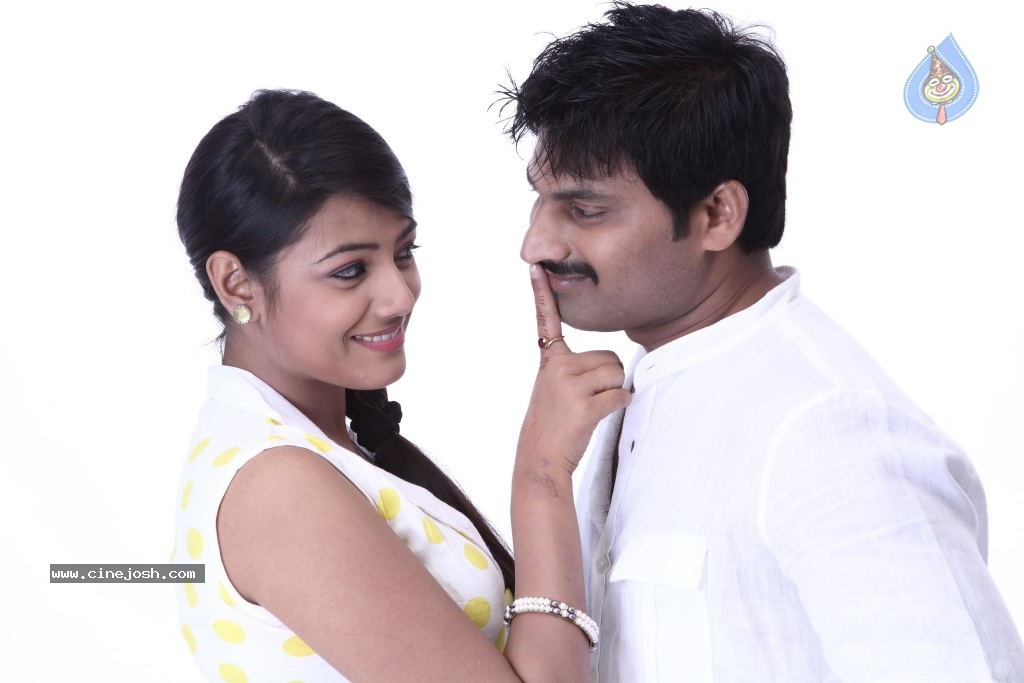 Mudduga Movie New Stills - 14 / 37 photos