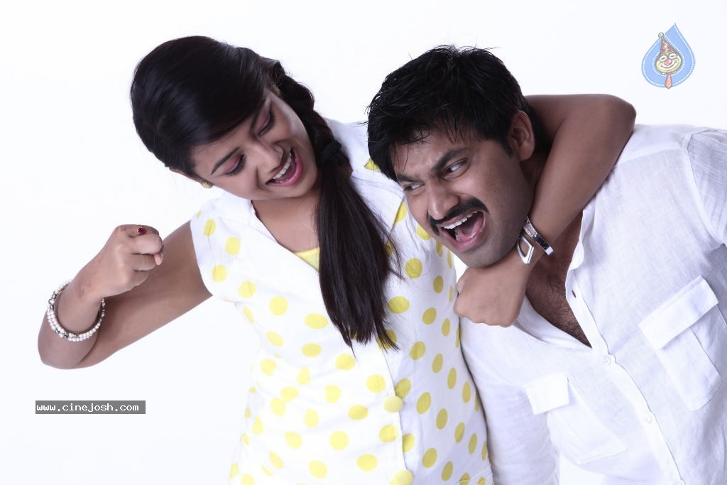 Mudduga Movie New Stills - 20 / 37 photos
