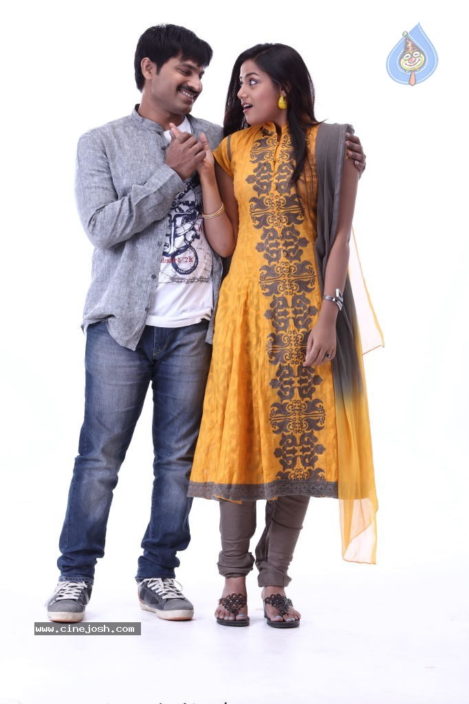 Mudduga Movie New Stills - 26 / 37 photos