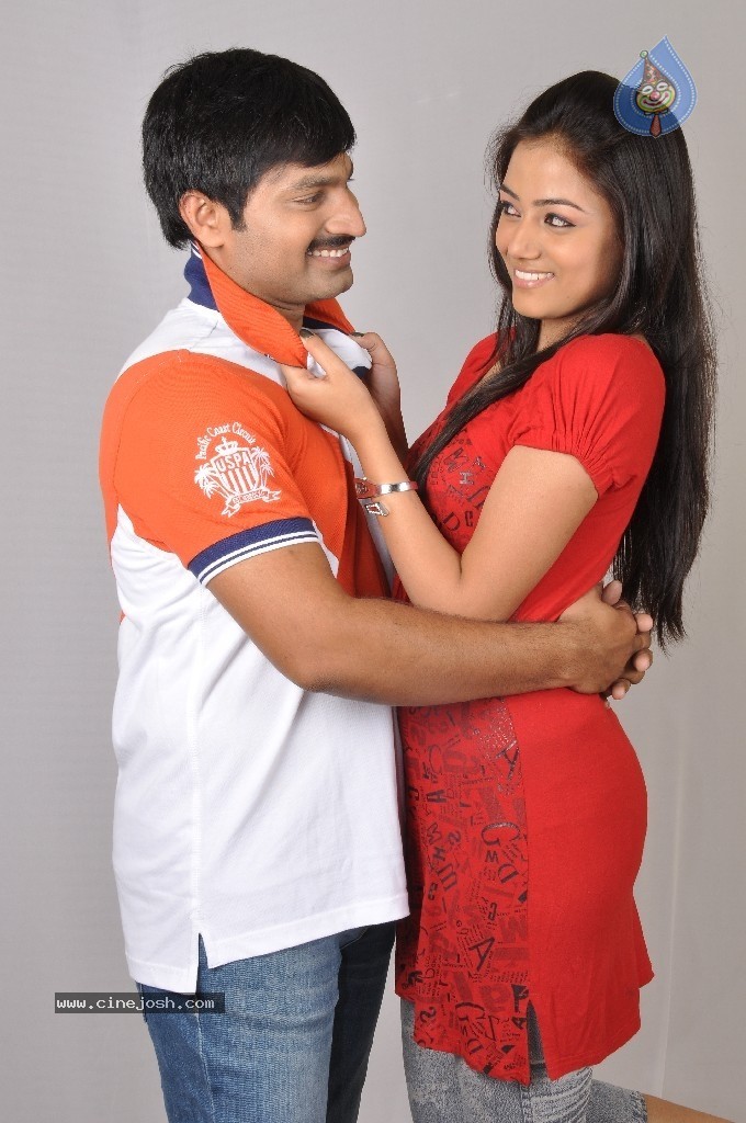 Mudduga Movie Stills n Walls - 26 / 69 photos