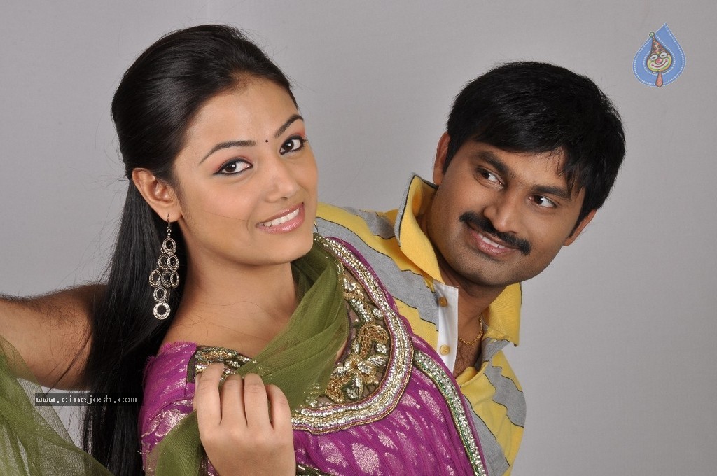 Mudduga Movie Stills n Walls - 34 / 69 photos