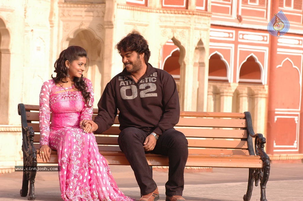 Murattu Kaalai Tamil Movie Stills - 41 / 53 photos