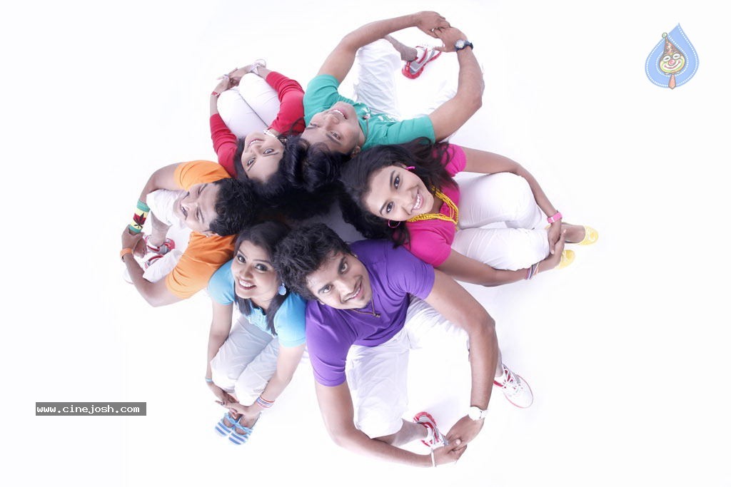 Muyal Tamil Movie Stills  - 46 / 94 photos