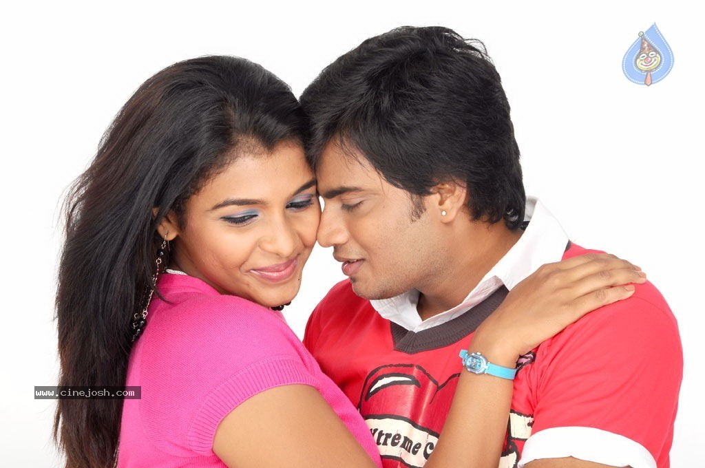 Muyal Tamil Movie Stills  - 53 / 94 photos