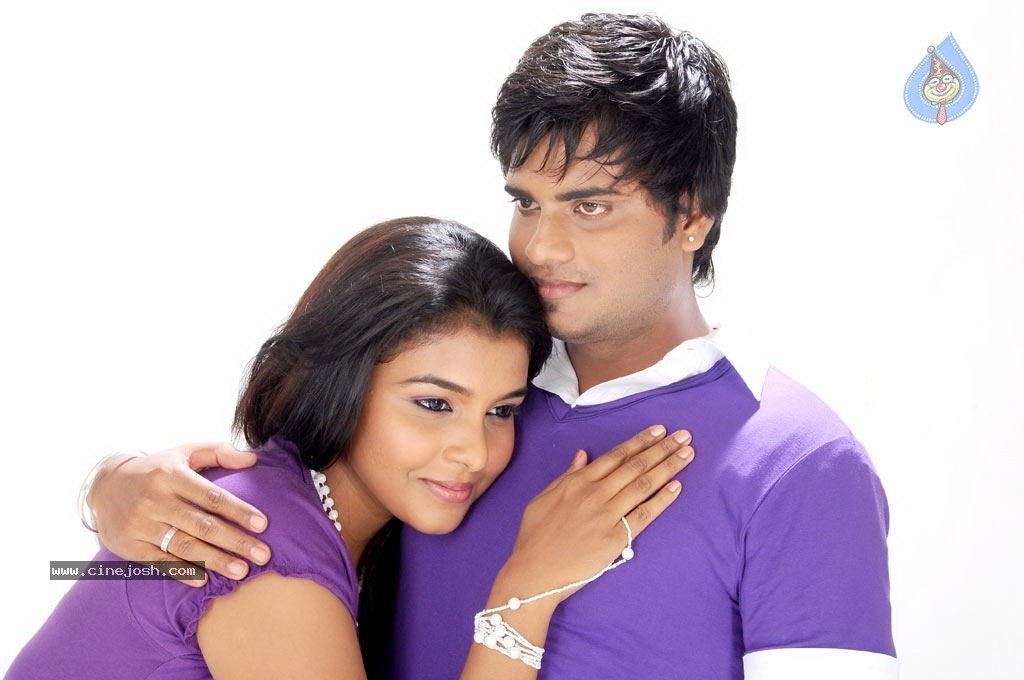 Muyal Tamil Movie Stills  - 65 / 94 photos