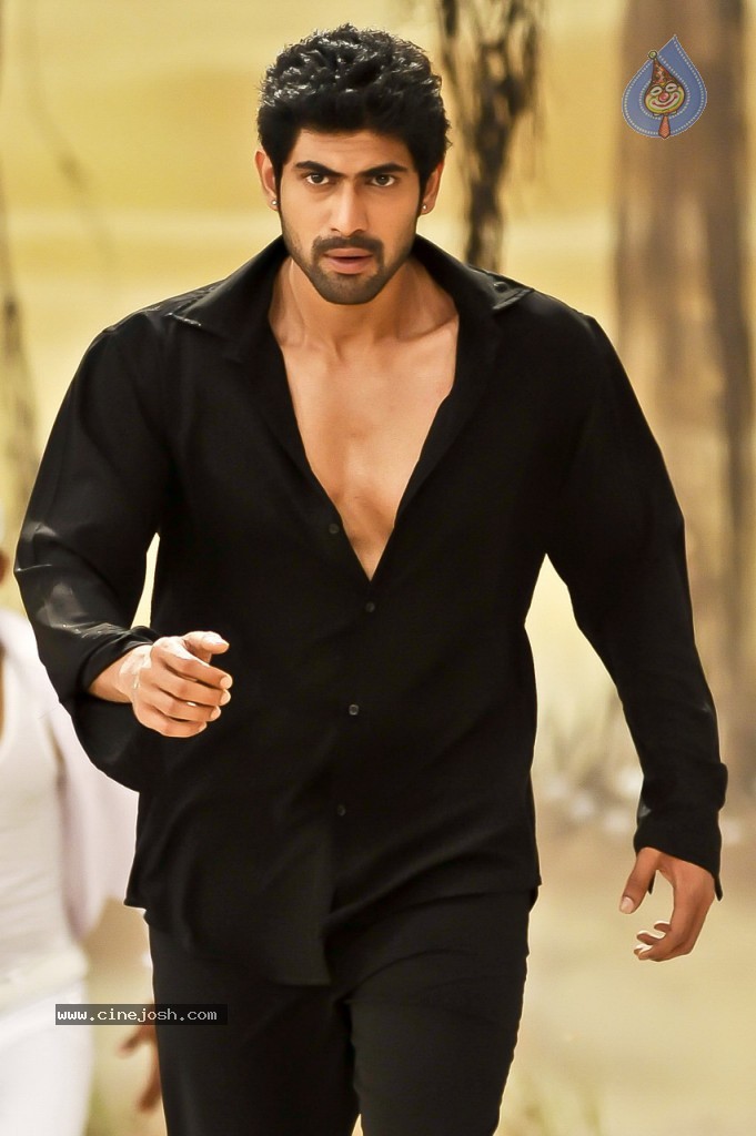 Naa Ishtam Movie Hot Stills - 16 / 21 photos
