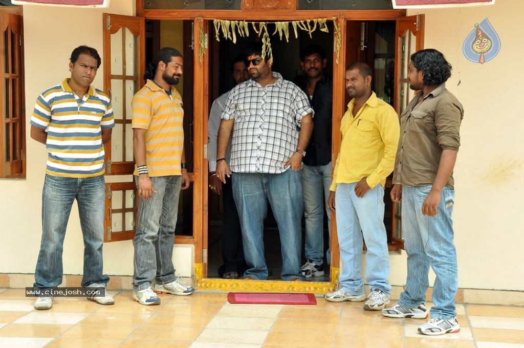 Naa Style Naade Movie Gallery - 45 / 46 photos