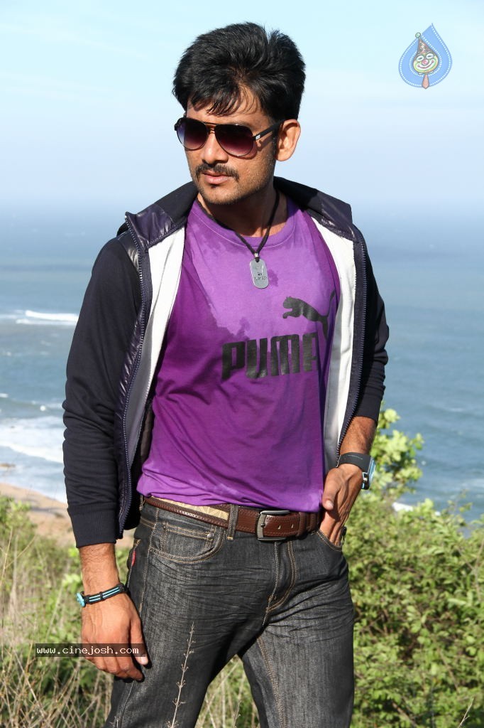 Naakaithe Nachindi Movie Hot Stills - 8 / 64 photos
