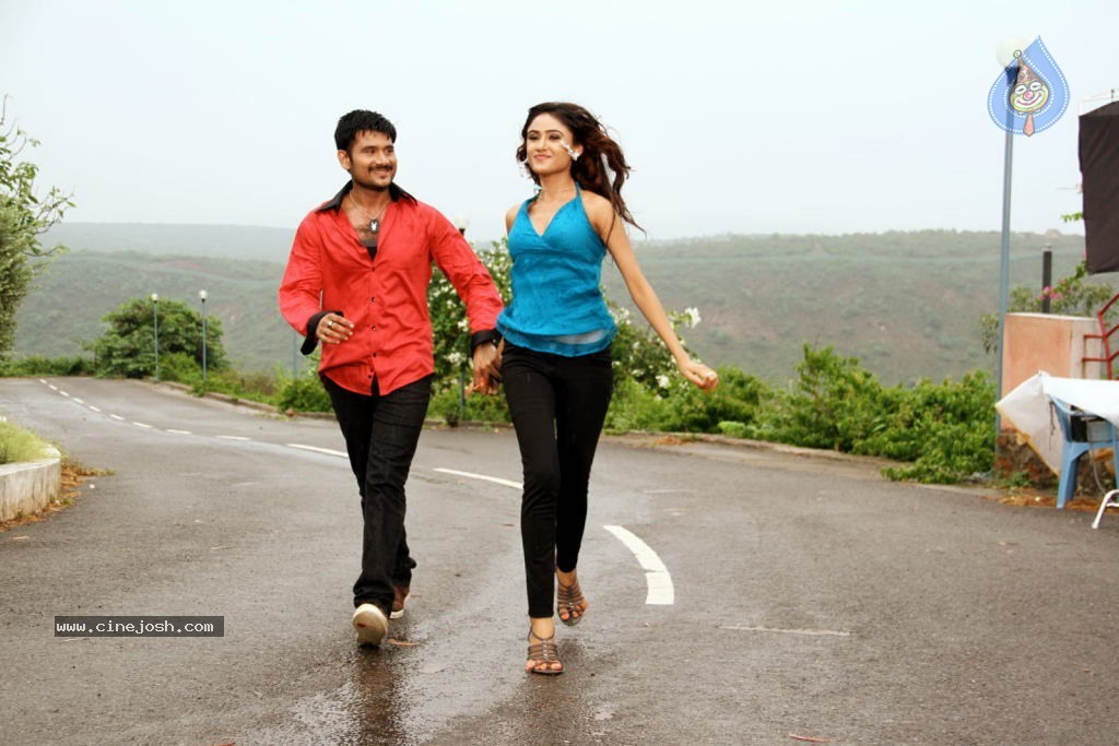 Naakaithe Nachindi Movie Stills - 2 / 51 photos