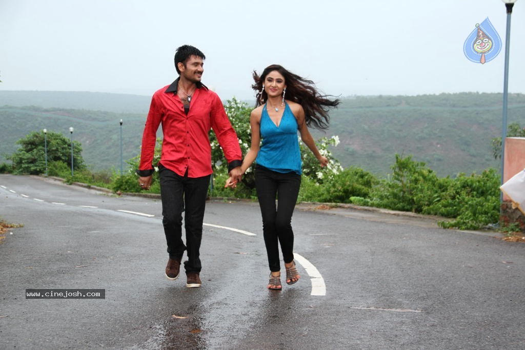 Naakaithe Nachindi Movie Stills - 8 / 51 photos