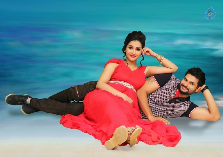 Naaku Nene Thopu Thurum Movie Stills and Posters - 16 / 26 photos