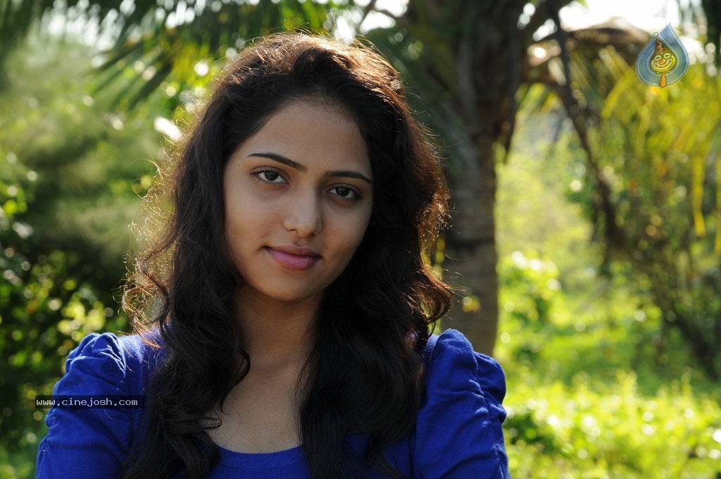 Naalu Perum Romba Nallavanga Tamil Movie Stills - 34 / 52 photos