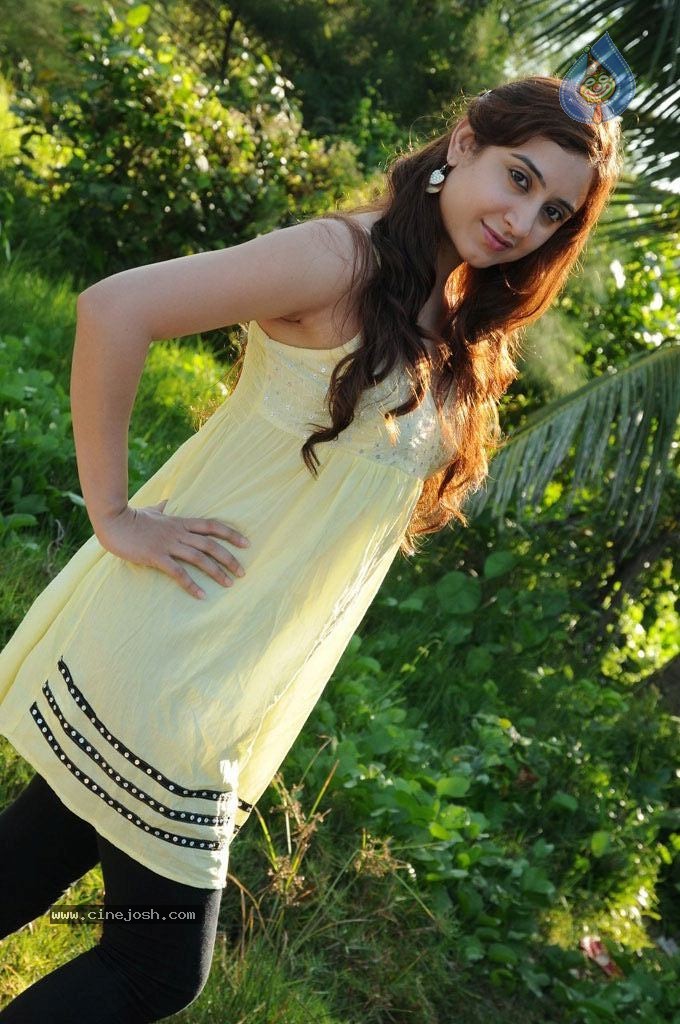 Naalu Perum Romba Nallavanga Tamil Movie Stills - 38 / 52 photos