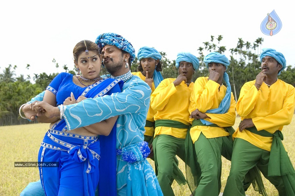 Naan Chathriyan Tamil Movie Stills - 31 / 39 photos