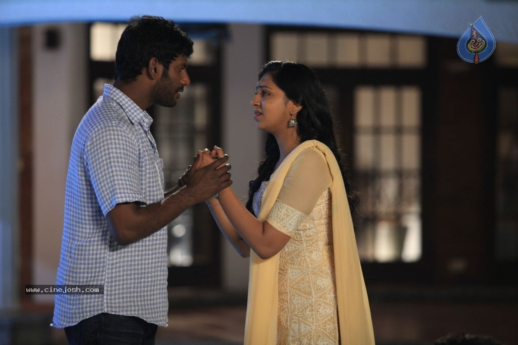 Naan Sigappu Manithan Tamil Movie New Stills - 7 / 33 photos