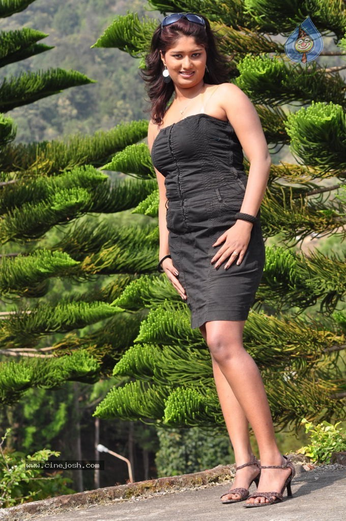 Naangaam Tamilan Tamil Movie Hot Stills - 78 / 78 photos