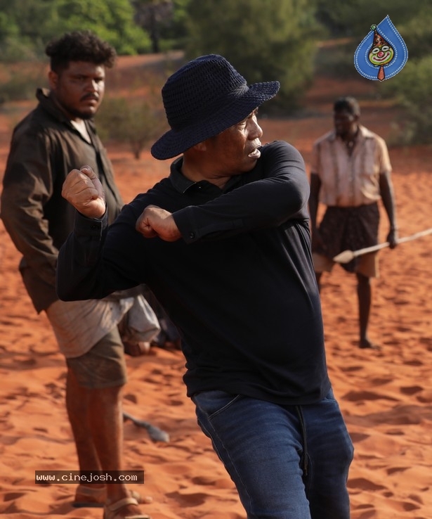 Naarappa Working Stills - 2 / 7 photos
