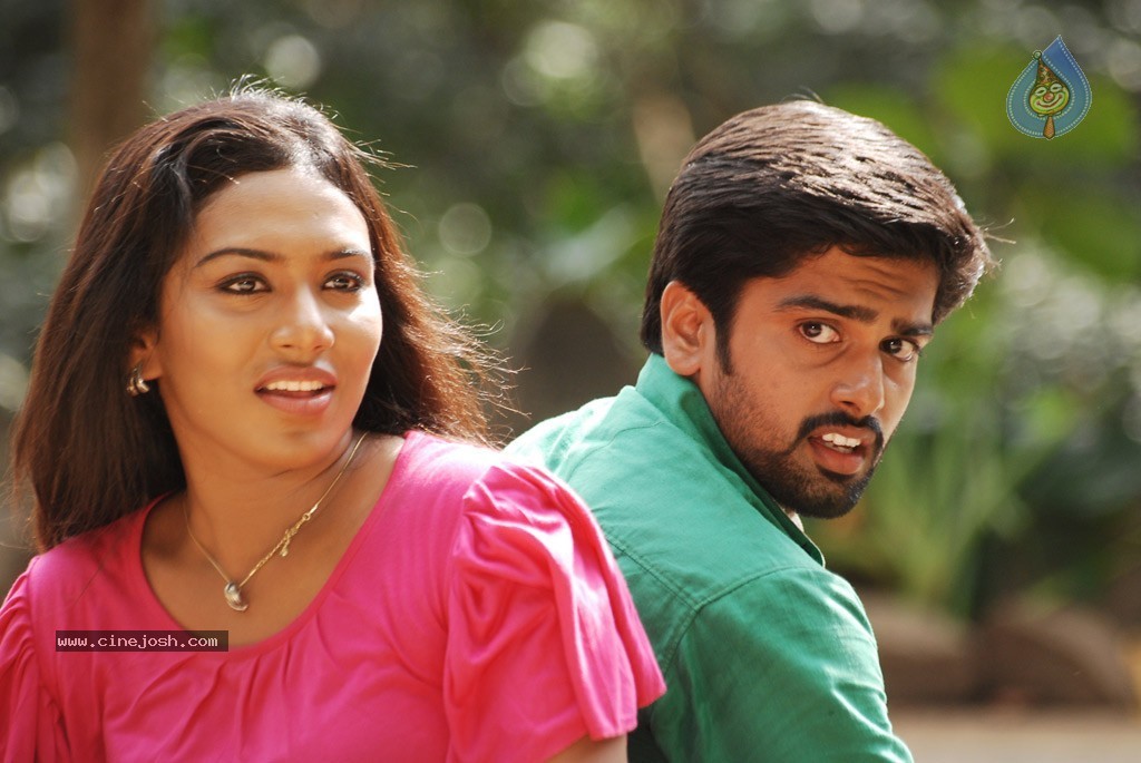 Nadhigal Nanaivathillai Tamil Movie Stills - 57 / 73 photos