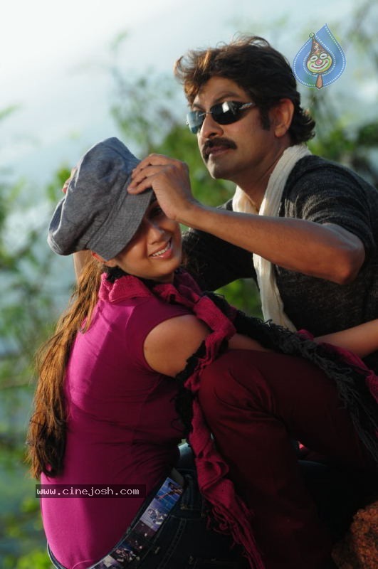 Nagaram Nidrapothunna Vela Movie New Stills - 26 / 80 photos