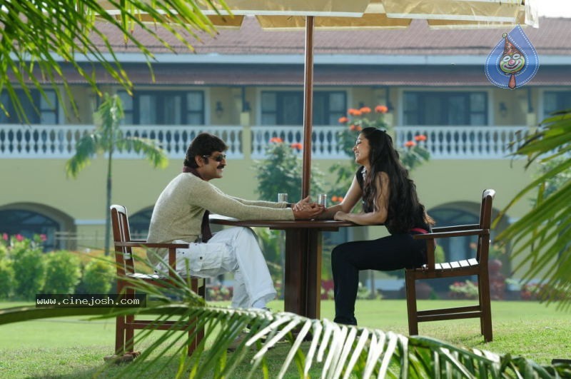 Nagaram Nidrapothunna Vela Movie New Stills - 29 / 80 photos