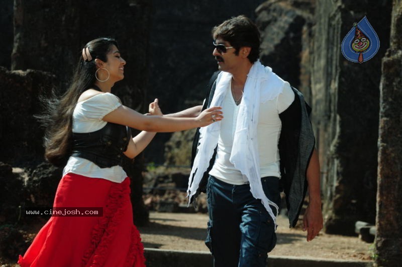 Nagaram Nidrapothunna Vela Movie New Stills - 52 / 80 photos
