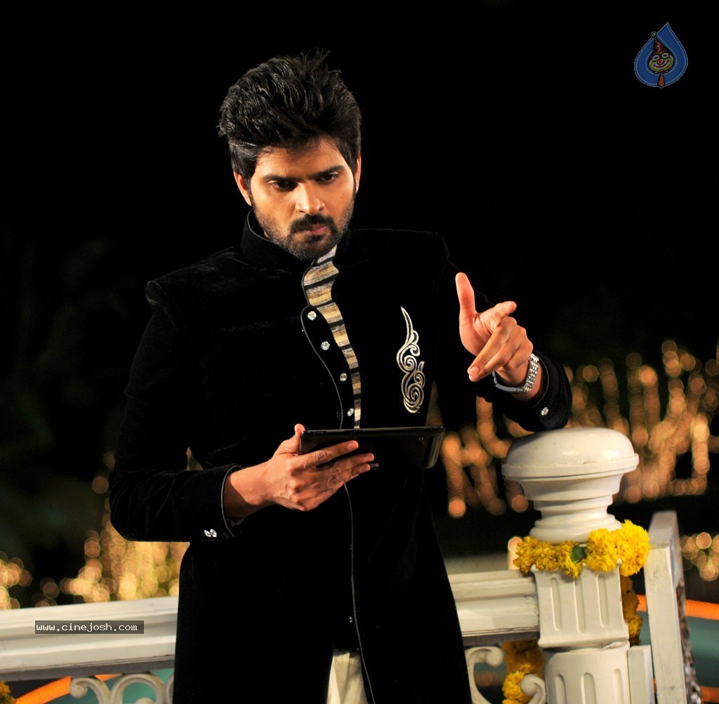 Nala Damayanthi Movie Stills - 2 / 5 photos