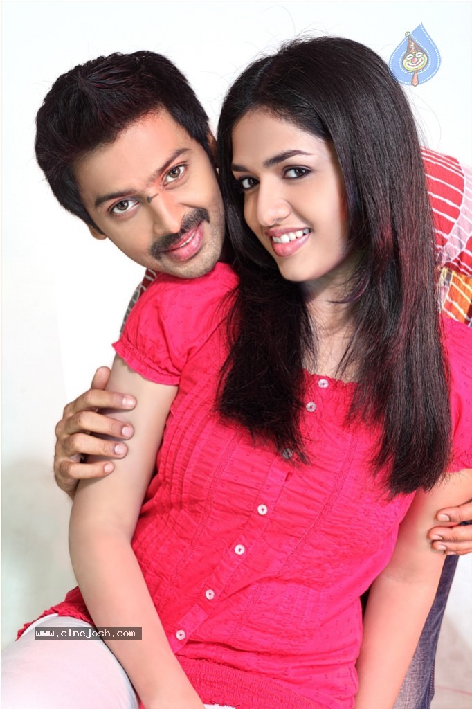 Nambiyaar Tamil Movie New Photos - 5 / 38 photos