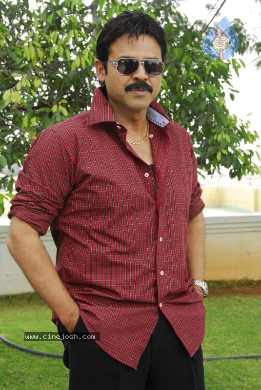 Namovenkatesa Venkatesh Stills - 30 / 98 photos