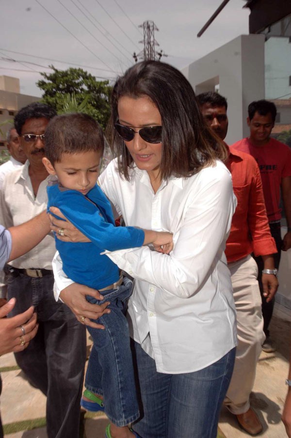 Namrata Shirodkar - 11 / 34 photos