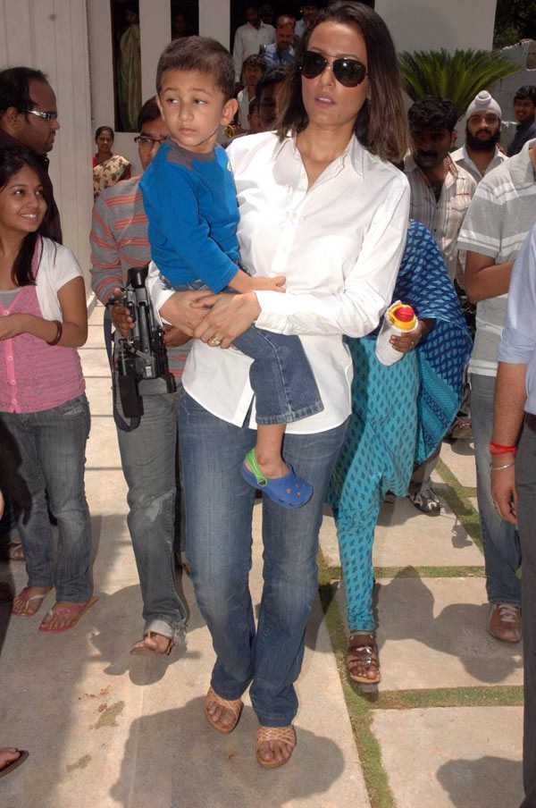 Namrata Shirodkar - 26 / 34 photos