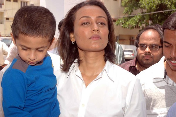 Namrata Shirodkar - 29 / 34 photos