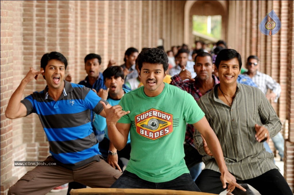 Nanban(3 Idiots Remake) Movie Stills - 15 / 16 photos