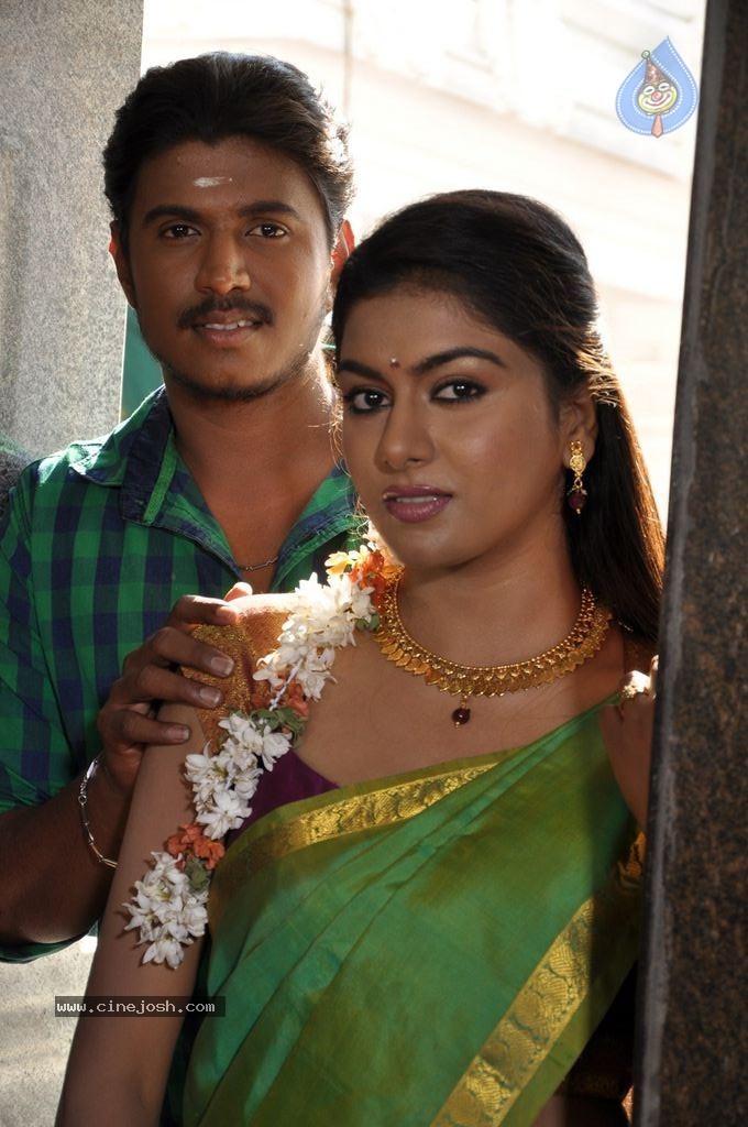 Nanbargal Narpani Mandram Movie Stills - 24 / 30 photos