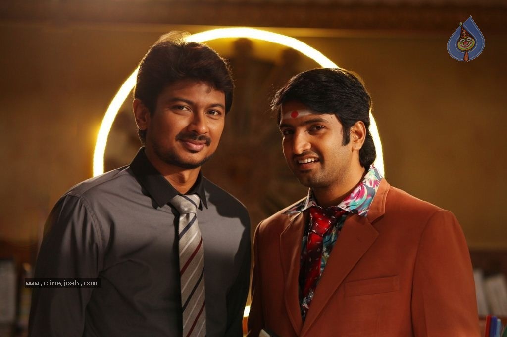 Nanbenda Tamil Movie Photos - 9 / 20 photos