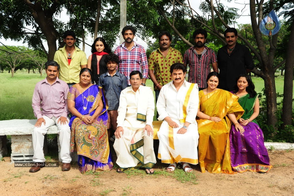 Nandiswarudu Movie Latest Stills - 31 / 33 photos