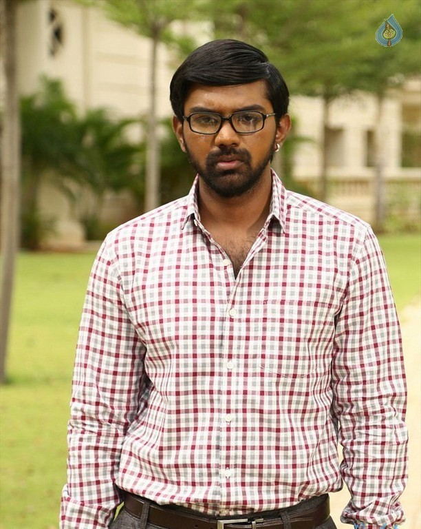 Nannu Vadili Neevu Polevule Photos and Posters - 57 / 73 photos