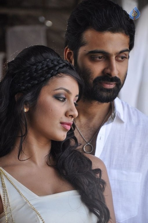 Natpathigaram 79 Movie Photos - 8 / 17 photos
