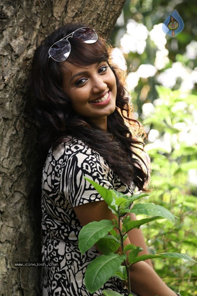 Natpathigaram Tamil Movie Stills - 7 / 79 photos