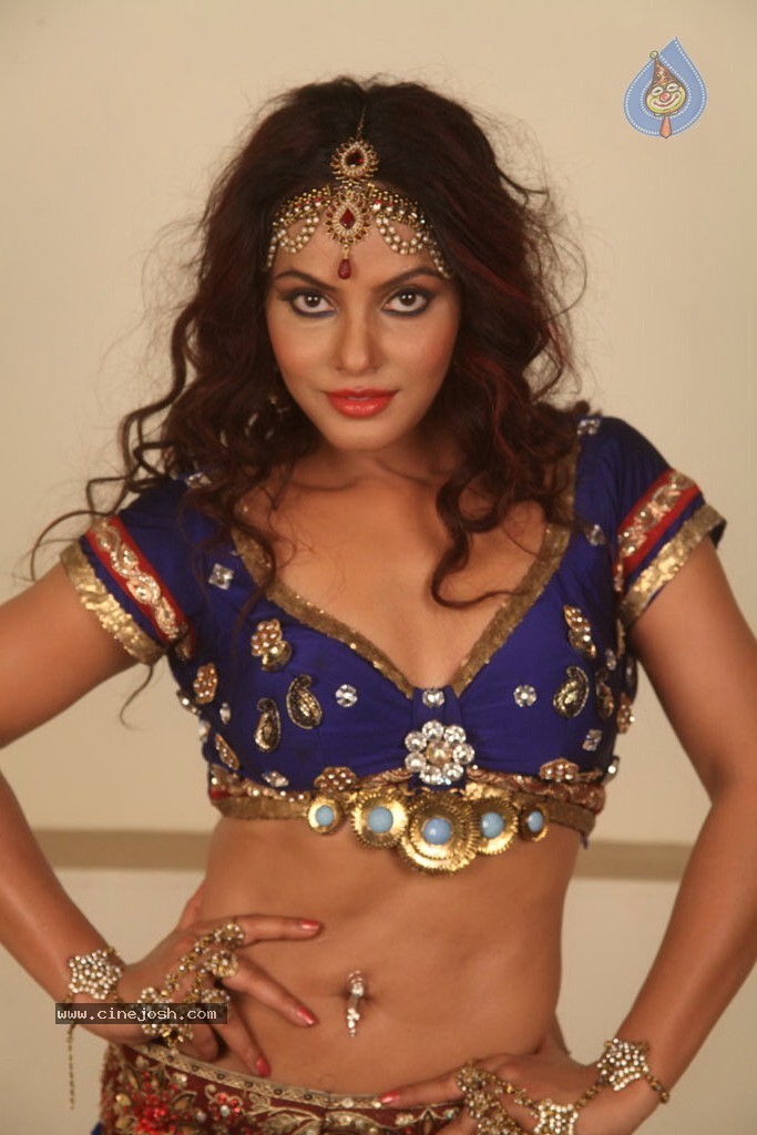 Naughty Boys Movie New Stills - 26 / 120 photos