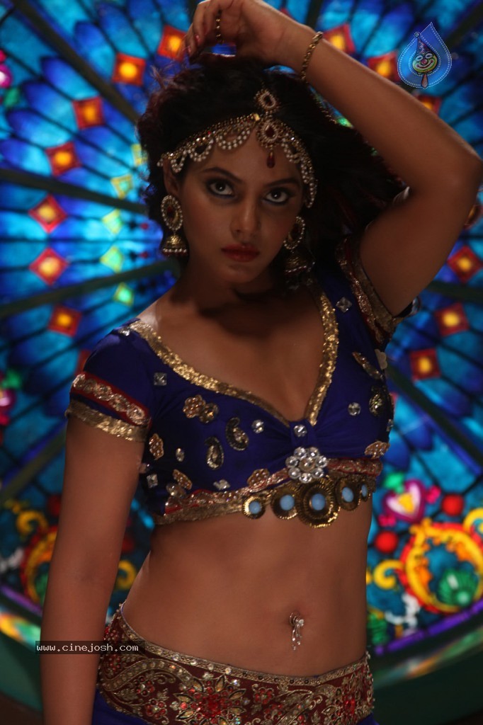 Naughty Boys Movie New Stills - 59 / 120 photos