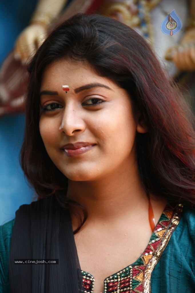 Navarasam Tamil Movie Stills - 14 / 35 photos
