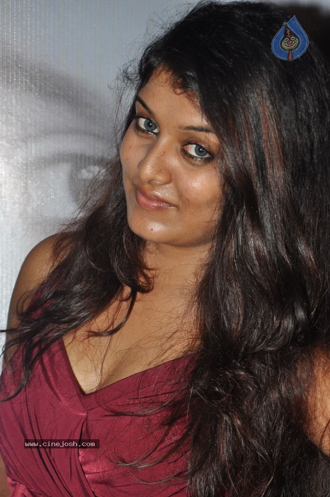 Navarasam Tamil Movie Stills - 21 / 35 photos