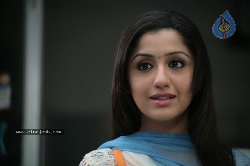 Navdeep, Gowri Munjal New Movie Stills - 6 / 18 photos