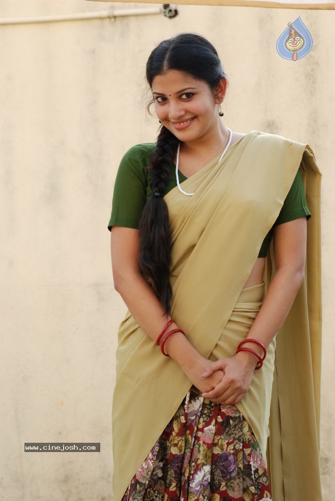 Nedunchalai Tamil Movie Stills - 9 / 17 photos