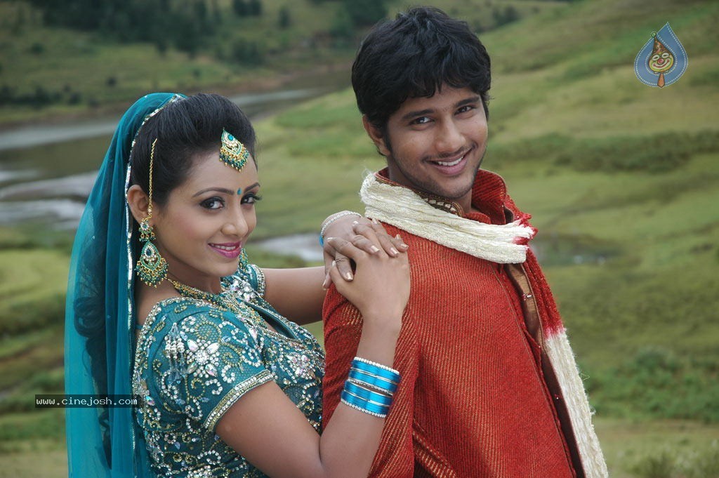 Neengatha Ennam Tamil Movie Stills - 56 / 74 photos