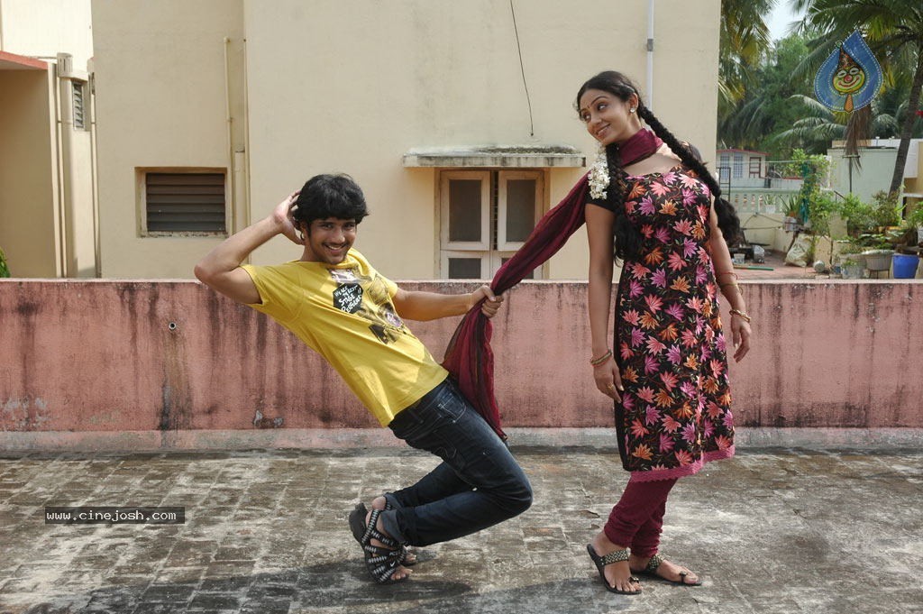 Neengatha Ennam Tamil Movie Stills - 24 / 64 photos