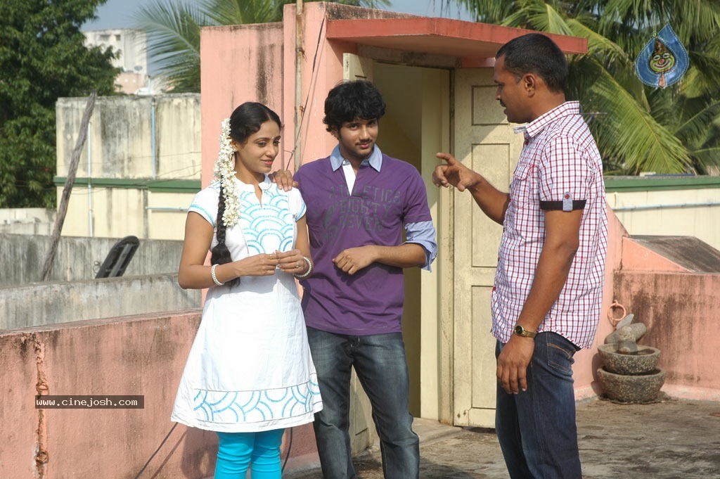 Neengatha Ennam Tamil Movie Stills - 52 / 64 photos